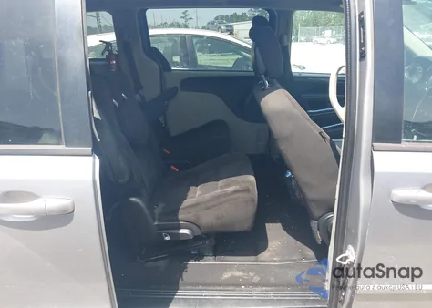 2016 Dodge Grand Caravan Sxt from USA, damaged, VIN 2C4RDGCG5GR352827